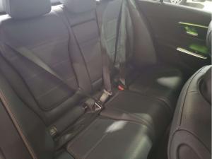 Mercedes-Benz C200 automatic - Image 11