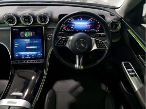 Mercedes-Benz C200 automatic - Image 12