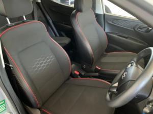 Hyundai Grand i10 1.0 Premium hatch - Image 4