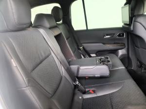 Toyota Land Cruiser 300 3.3D ZX - Image 10