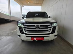 Toyota Land Cruiser 300 3.3D ZX - Image 2