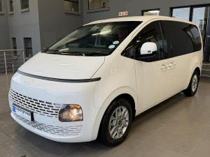 Hyundai Staria 2.2D Executive 9-seater - Image 1