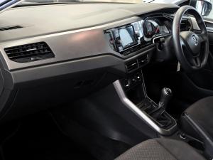 Volkswagen Polo hatch 1.0TSI Trendline - Image 6