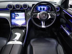 Mercedes-Benz C-Class C200 Avantgarde - Image 10