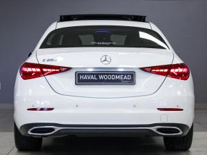 Mercedes-Benz C-Class C200 Avantgarde - Image 6