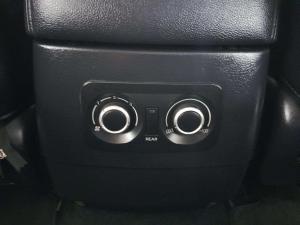 Mitsubishi Pajero 3.2 Di-Dc GLS automatic - Image 16