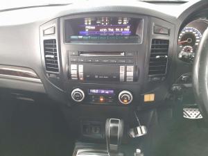 Mitsubishi Pajero 3.2 Di-Dc GLS automatic - Image 17