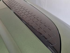 Land Rover Defender 90 D250 X-Dynamic SE - Image 22