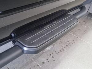 Land Rover Defender 90 D250 X-Dynamic SE - Image 23