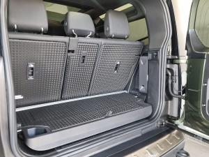 Land Rover Defender 90 D250 X-Dynamic SE - Image 26