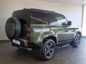 Land Rover Defender 90 D250 X-Dynamic SE - Image 4
