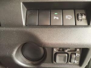 Suzuki Jimny 1.5 GLX AllGrip 5-door auto - Image 25