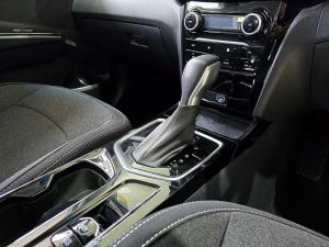 Mahindra XUV 3XO 1.2T AX5 auto - Image 17