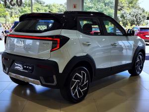 Mahindra XUV 3XO 1.2T AX7L - Image 19