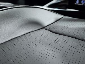 Mahindra XUV 3XO 1.2T AX7L - Image 22