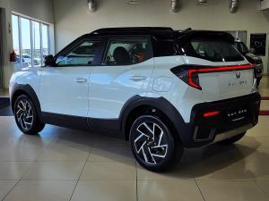 Mahindra XUV 3XO 1.2T AX7L - Image 8