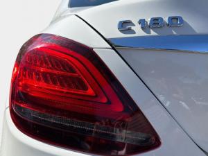 Mercedes-Benz C-Class C180 - Image 20