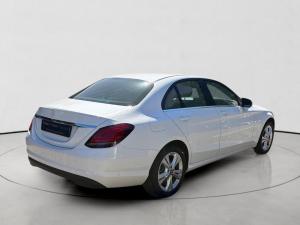 Mercedes-Benz C-Class C180 - Image 7