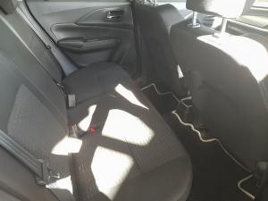 Suzuki Swift 1.2 GLX auto - Image 10