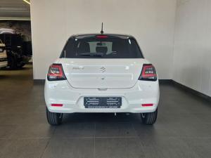 Suzuki Swift 1.2 GLX auto - Image 7