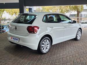 Volkswagen Polo hatch 1.0TSI Comfortline - Image 10
