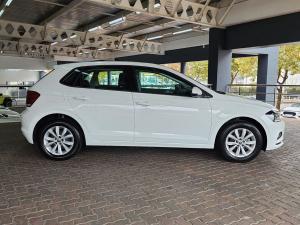 Volkswagen Polo hatch 1.0TSI Comfortline - Image 12