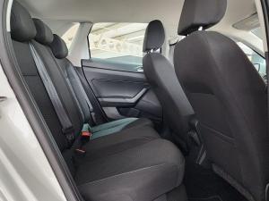 Volkswagen Polo hatch 1.0TSI Comfortline - Image 20