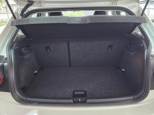 Volkswagen Polo hatch 1.0TSI Comfortline - Image 22