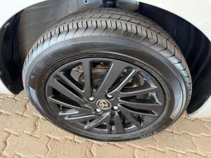 Toyota Vitz 1.0 XR manual - Image 17