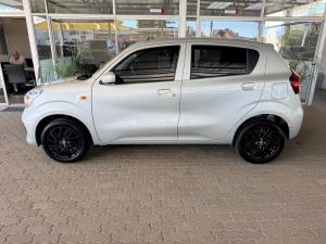 Toyota Vitz 1.0 XR manual - Image 20