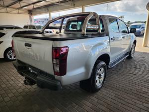 Isuzu KB 250D-Teq double cab Hi-Rider - Image 2