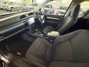 Toyota Hilux 2.4GD-6 Xtra cab Raider auto - Image 7