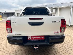 Toyota Hilux 2.4GD-6 double cab 4x4 Raider manual - Image 5