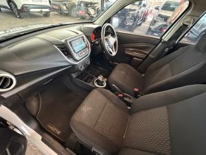 Toyota Vitz 1.0 XR auto - Image 7