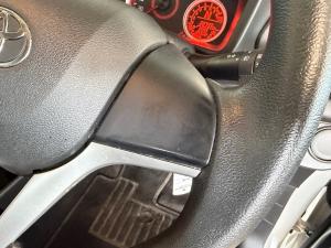 Toyota Vitz 1.0 XR auto - Image 9