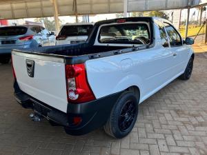 Nissan NP200 1.6i safety pack (aircon) - Image 2