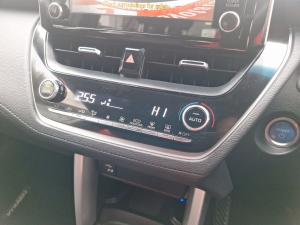 Toyota Corolla Cross 1.8 Hybrid XR - Image 15