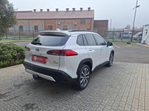 Toyota Corolla Cross 1.8 Hybrid XR - Image 2