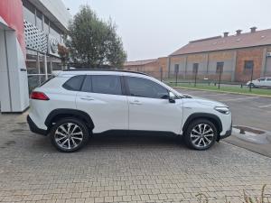 Toyota Corolla Cross 1.8 Hybrid XR - Image 3