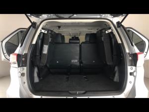 Toyota Fortuner 2.4GD-6 manual - Image 13