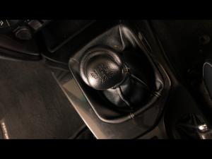 Toyota Fortuner 2.4GD-6 manual - Image 15