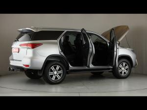 Toyota Fortuner 2.4GD-6 manual - Image 31