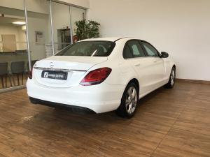 Mercedes-Benz C-Class C180 - Image 2