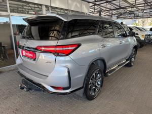 Toyota Fortuner 2.8GD-6 4x4 - Image 2