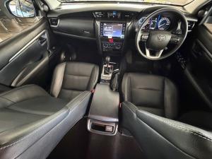 Toyota Fortuner 2.4GD-6 auto - Image 6