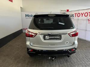 Isuzu mu-X 3.0 4WD - Image 5