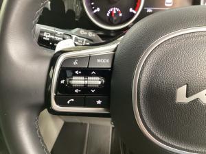 Kia Carnival 2.2CRDi EX+ - Image 9