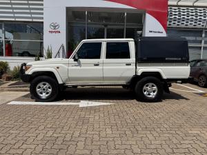 Toyota Land Cruiser 79 4.5D-4D V8 double cab LX - Image 15