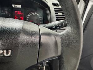 Isuzu D-MAX 250C Fleetside S/C - Image 10