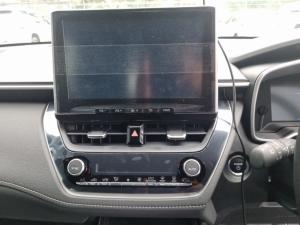 Toyota Corolla Cross 1.8 XS Hybrid - Image 15